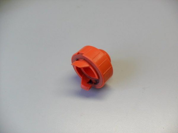 Orange Bayonet adaptor for Turbomax Pumps