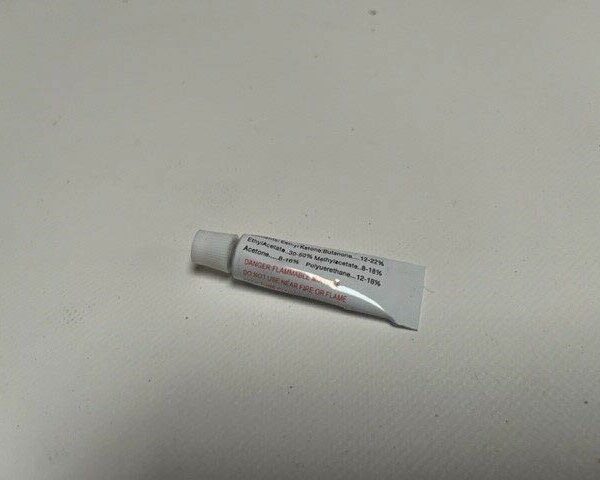 PVC Single Part Glue 5ml - Image 1